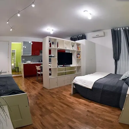 Jubilee 1 * רומא